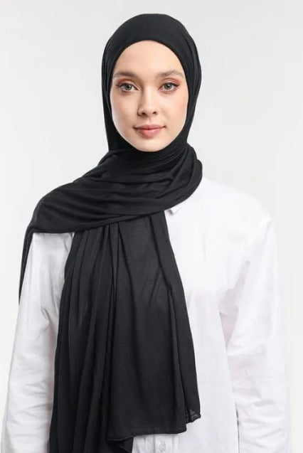 Luxury Chiffon Georgette Hijab Scarf for Women Lightweight and Breathable 70x29